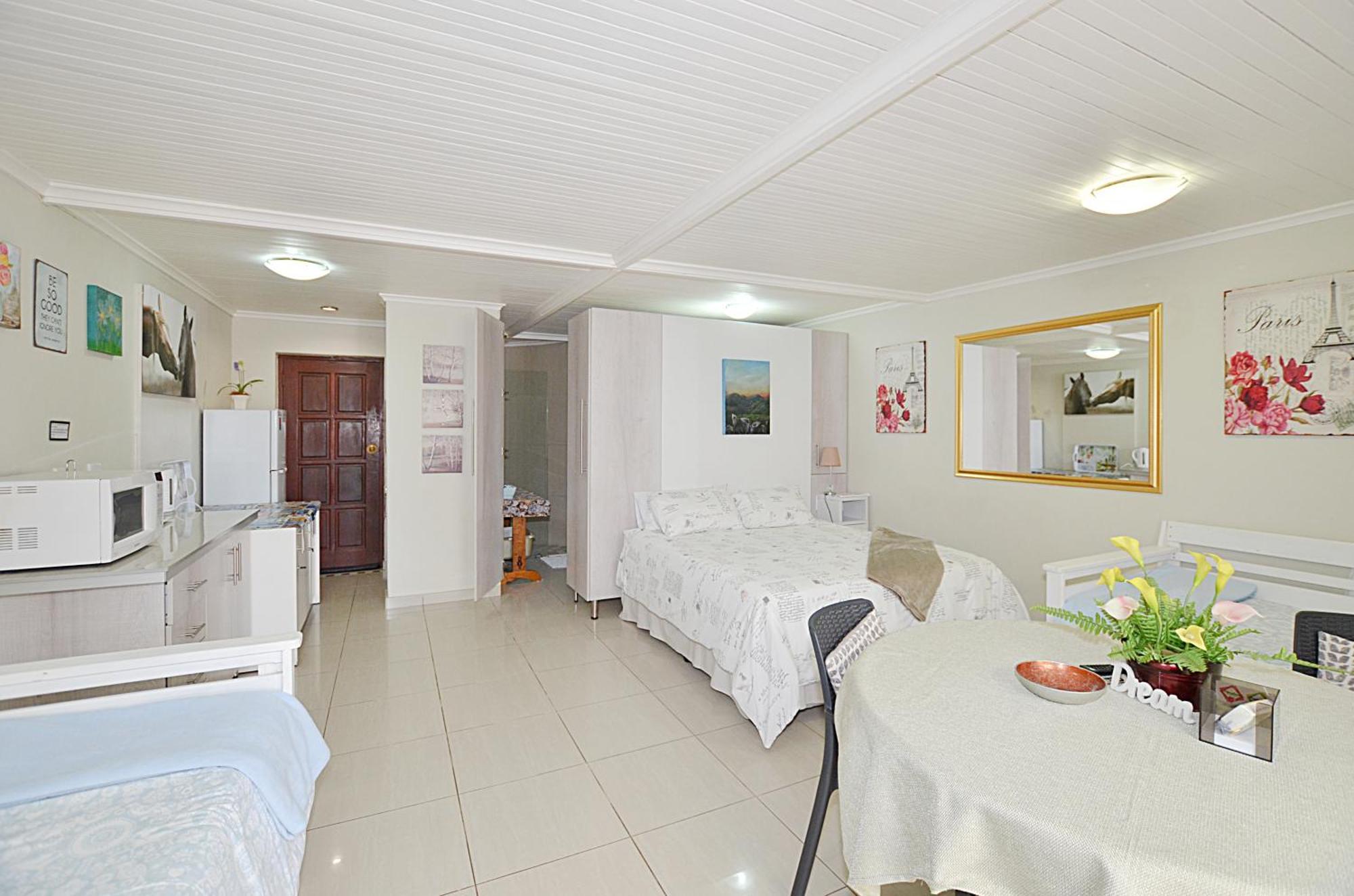 Arum Field Accommodation Table View Esterno foto